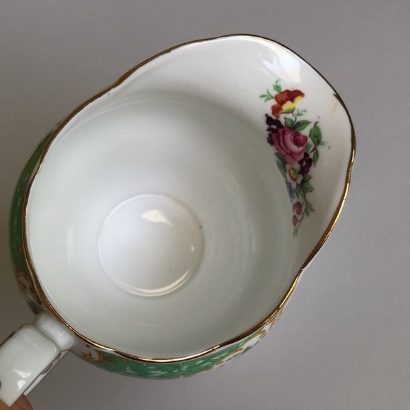 Royal Standard Fine Bone China Milk Jug Or Creamer/ Cynthia Pattern/ England - Picture 6 of 10